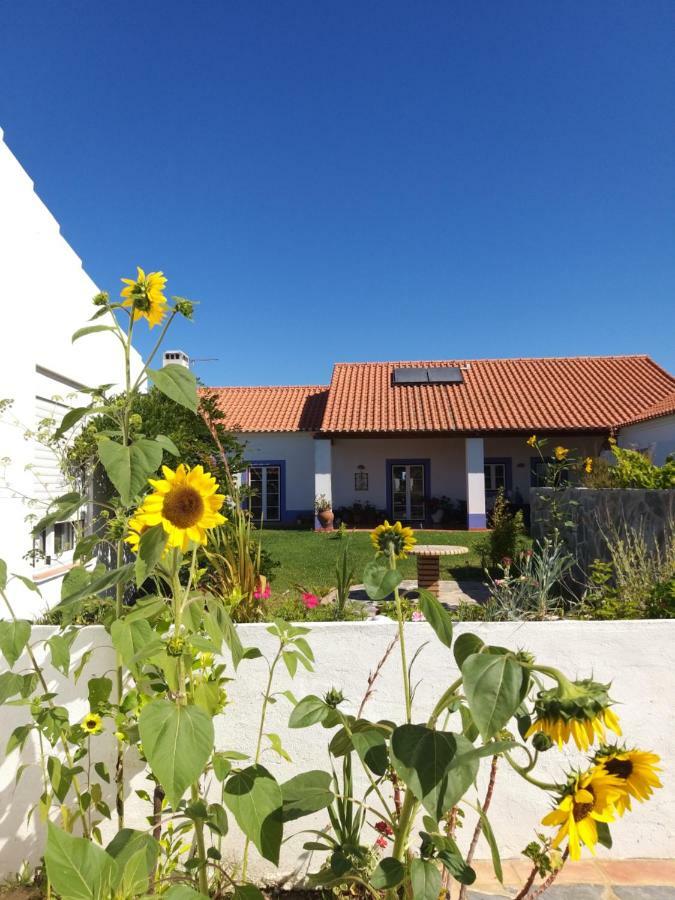 Monte Sol Ar Do Farol Hotel Cavaleiro Exterior photo
